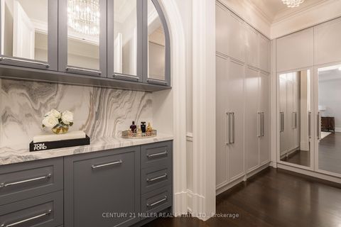 Photo 32 at 121 Rebecca Court, Rural Vaughan, Vaughan