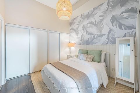 Photo 8 at 204 - 352 Front Street W, Waterfront Communities C1, Toronto