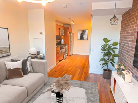 Photo 10 at 204 - 390 Cherry Street, Waterfront Communities C8, Toronto
