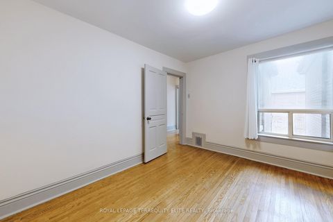 Photo 20 at 60 Ulster Street, University, Toronto