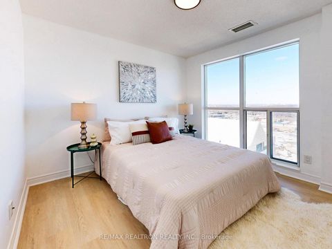 Photo 13 at 2501 - 70 Town Centre Court, Bendale, Toronto