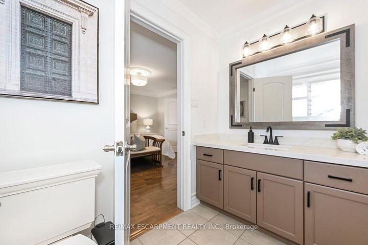 Photo 20 at 27 Carver Drive, Binbrook, Hamilton