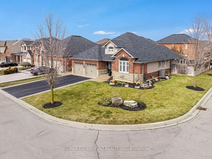Photo 43 at 27 Carver Drive, Binbrook, Hamilton