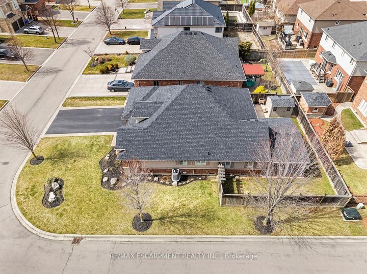 Photo 46 at 27 Carver Drive, Binbrook, Hamilton