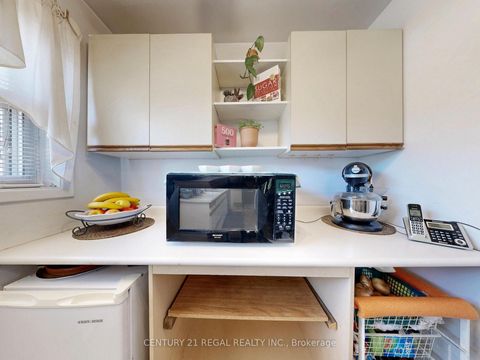 Photo 14 at 94 Billington Crescent, Donalda, Toronto