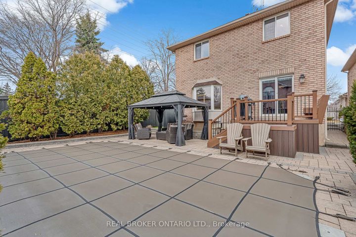 Photo 45 at 2423 Valley Heights Crescent, RO River Oaks, Oakville