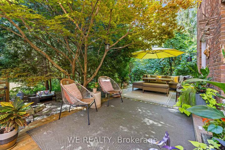 Photo 42 at 2120 Lynn Heights Drive, Liverpool, Pickering