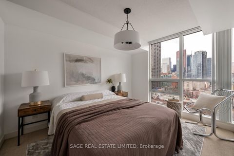 Photo 11 at LPH13 - 320 Richmond Street, Moss Park, Toronto