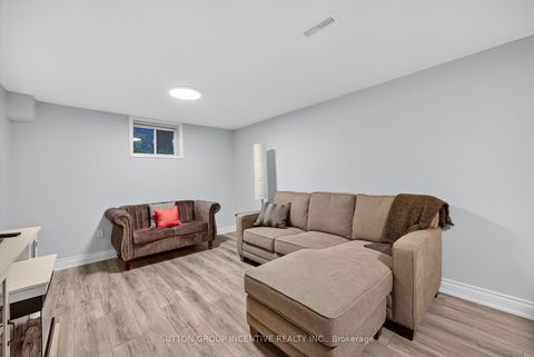 Photo 26 at 113 Garden Drive, Allandale Heights, Barrie