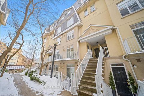 Photo 3 at 132 - 28 Stadium Road, Niagara, Toronto