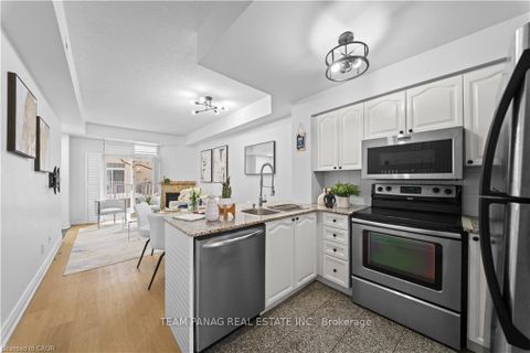 Photo 13 at 132 - 28 Stadium Road, Niagara, Toronto