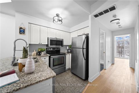 Photo 14 at 132 - 28 Stadium Road, Niagara, Toronto