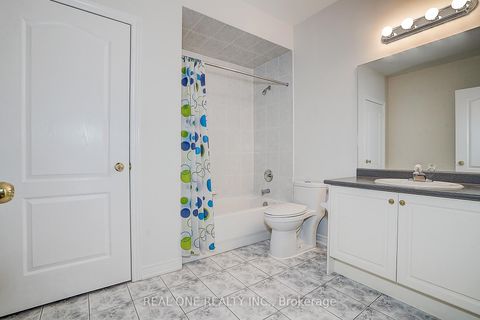 Photo 40 at 97 Springbrook Drive, Langstaff, Richmond Hill