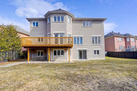 Photo 41 at 97 Springbrook Drive, Langstaff, Richmond Hill