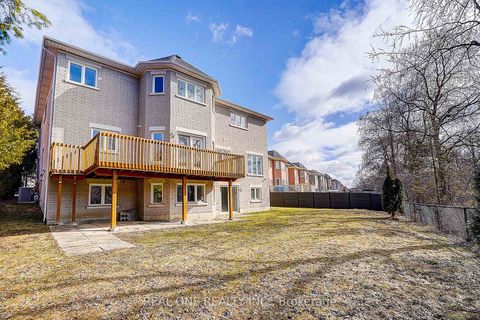 Photo 42 at 97 Springbrook Drive, Langstaff, Richmond Hill