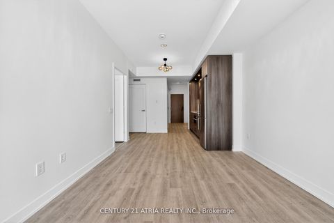 Photo 20 at 802 - 30 Inn On The Park Drive, Don Mills, Toronto