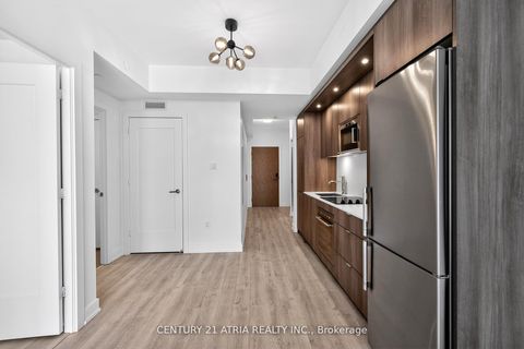 Photo 21 at 802 - 30 Inn On The Park Drive, Don Mills, Toronto