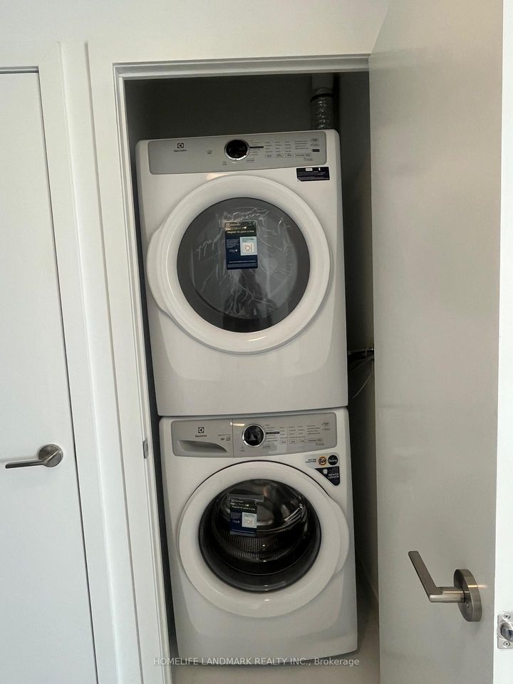 Photo 18 at N632 - 7 Golden Lion Heights, Newtonbrook East, Toronto