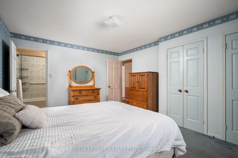 Photo 28 at 222 Centre Street W, Mill Pond, Richmond Hill