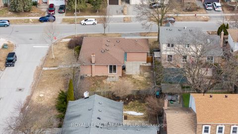 Photo 40 at 222 Centre Street W, Mill Pond, Richmond Hill