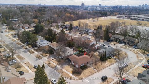 Photo 46 at 222 Centre Street W, Mill Pond, Richmond Hill