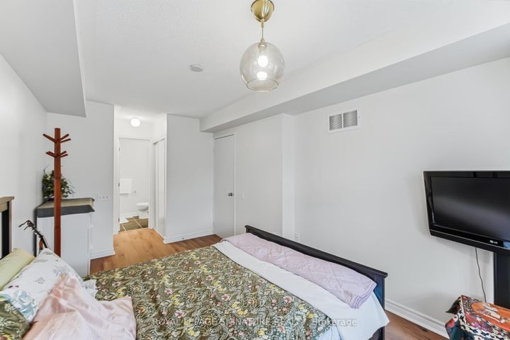 Photo 19 at 153 - 760 Lawrence Avenue W, Glen Park, Toronto