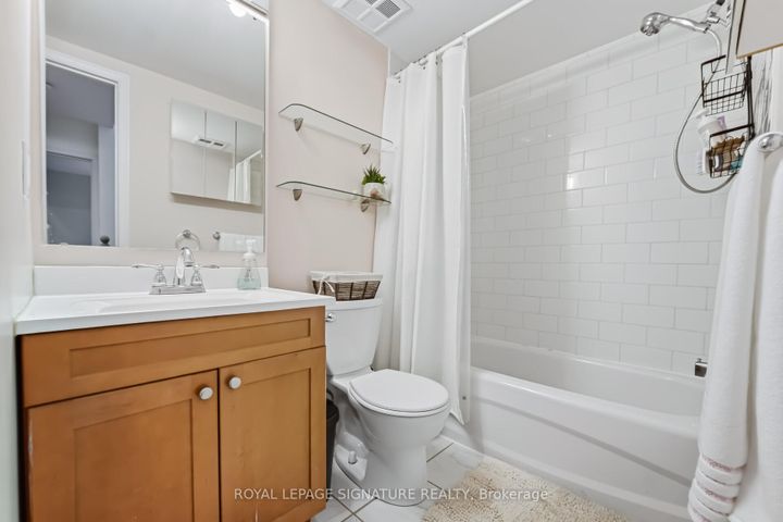 Photo 24 at 153 - 760 Lawrence Avenue W, Glen Park, Toronto
