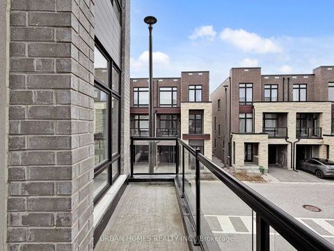 Photo 36 at 41 Gerussi Street, Vellore Village, Vaughan