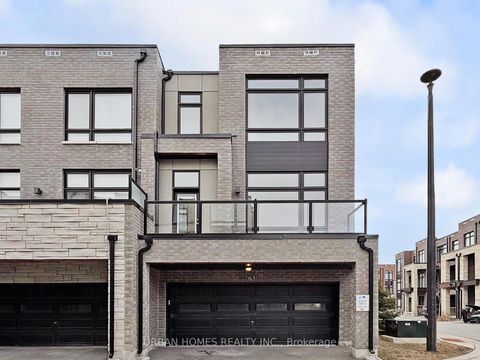 Photo 41 at 41 Gerussi Street, Vellore Village, Vaughan