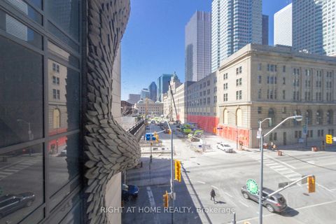 Photo 13 at 301 - 1 The Esplanade, Waterfront Communities C8, Toronto