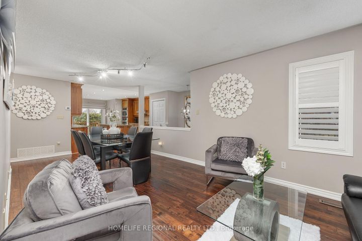 Photo 4 at 20 Ruddell Crescent, Georgetown, Halton Hills