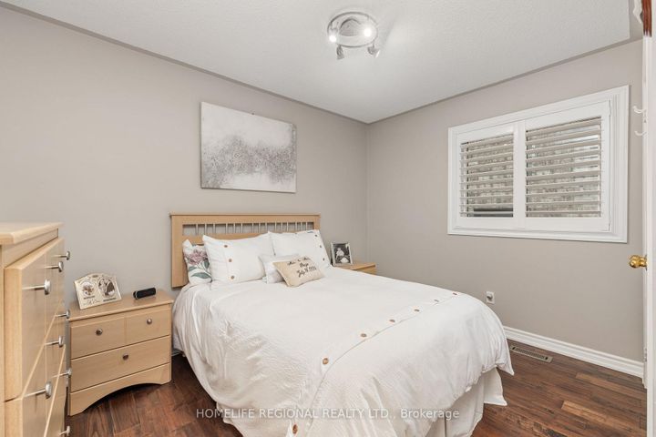Photo 14 at 20 Ruddell Crescent, Georgetown, Halton Hills