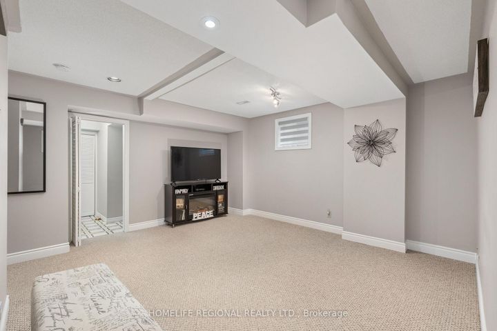 Photo 17 at 20 Ruddell Crescent, Georgetown, Halton Hills
