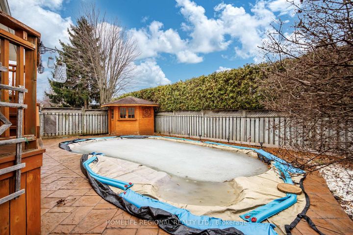 Photo 26 at 20 Ruddell Crescent, Georgetown, Halton Hills