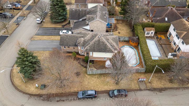 Photo 31 at 20 Ruddell Crescent, Georgetown, Halton Hills