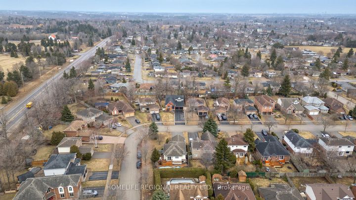 Photo 36 at 20 Ruddell Crescent, Georgetown, Halton Hills