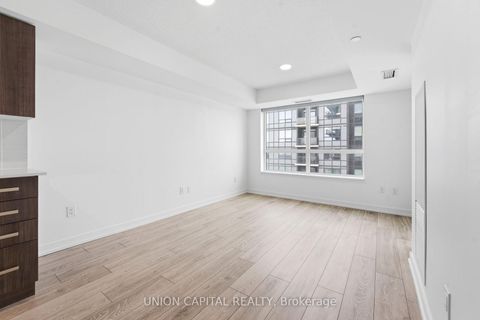 Photo 7 at 1403 - 1455 Celebration Drive, Bay Ridges, Pickering