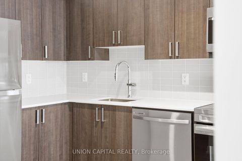 Photo 8 at 1403 - 1455 Celebration Drive, Bay Ridges, Pickering