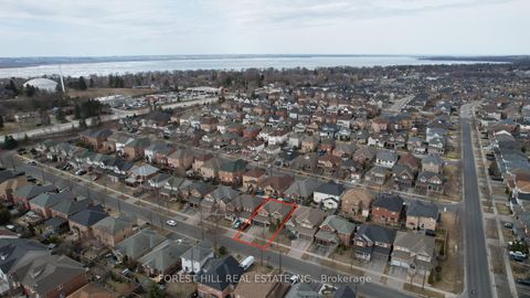 Photo 47 at 10 Reddenhurst Crescent, Keswick South, Georgina