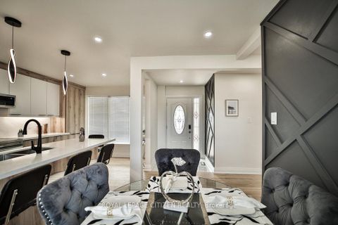 Photo 9 at 34 Belleglade Court, Humbermede, Toronto