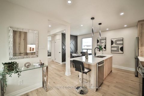 Photo 15 at 34 Belleglade Court, Humbermede, Toronto