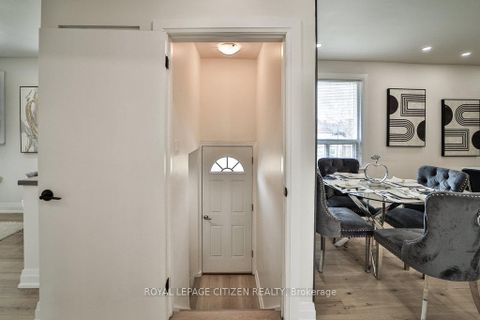 Photo 18 at 34 Belleglade Court, Humbermede, Toronto