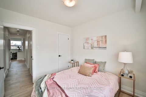 Photo 22 at 34 Belleglade Court, Humbermede, Toronto