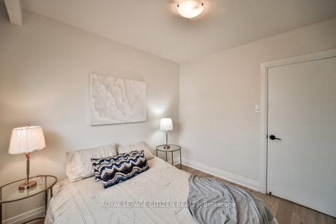 Photo 27 at 34 Belleglade Court, Humbermede, Toronto