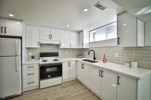 Photo 30 at 34 Belleglade Court, Humbermede, Toronto