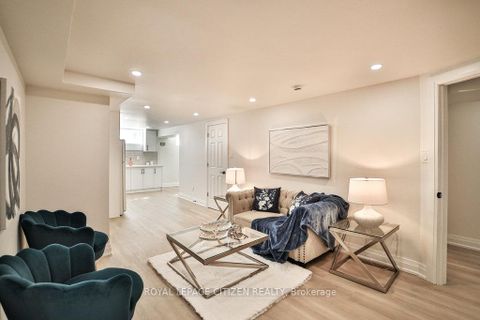 Photo 37 at 34 Belleglade Court, Humbermede, Toronto