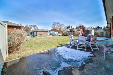 Photo 43 at 34 Belleglade Court, Humbermede, Toronto