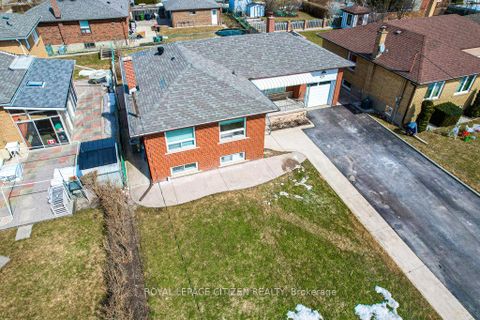 Photo 44 at 34 Belleglade Court, Humbermede, Toronto