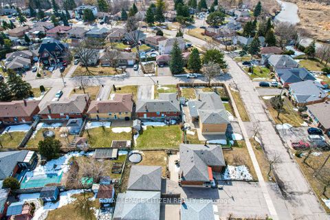 Photo 45 at 34 Belleglade Court, Humbermede, Toronto