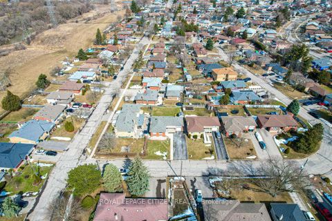 Photo 47 at 34 Belleglade Court, Humbermede, Toronto